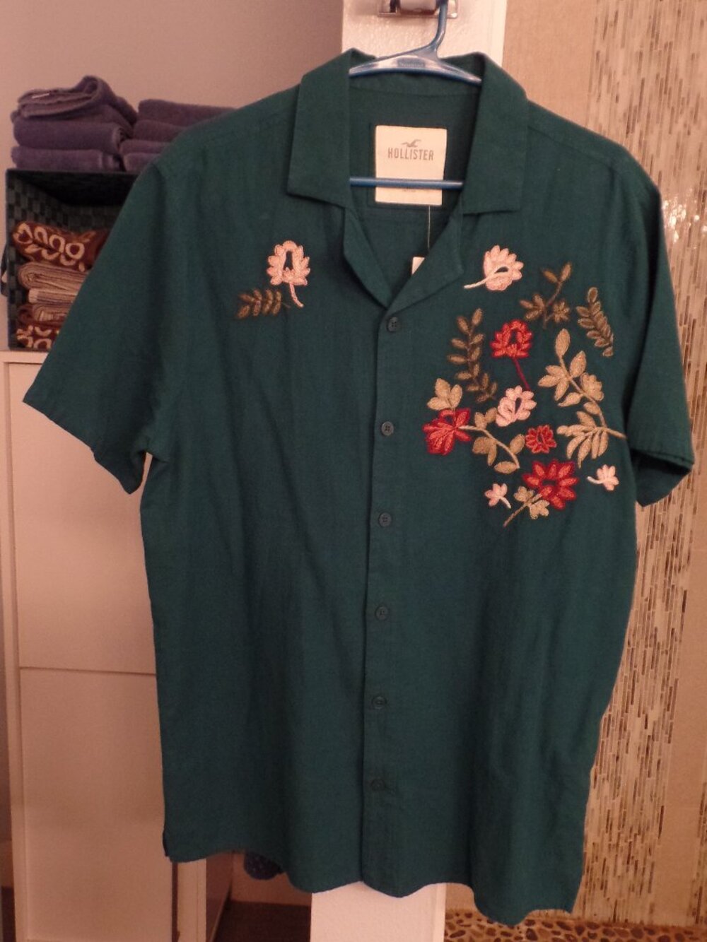HOLLISTER Mens Short Sleeve Embroidered Shirt - Cotton/Linen - Medium NWT